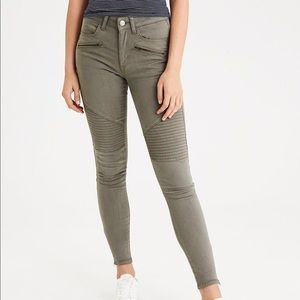 American Eagle Green Moro HI RISE Jegging